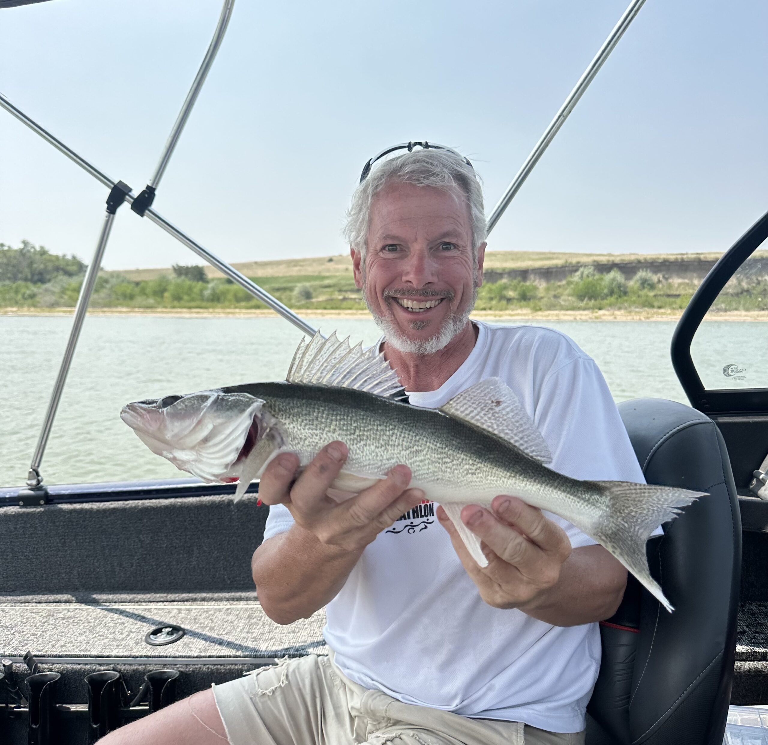 Walleye Assassins Guide Service - Fishing the Lakes of Nebraska, South Dakota, Kansas, Iowa, and Missouri